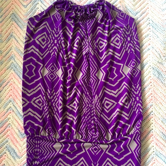 Seductions Halter Neck Top - Picture 5 of 10